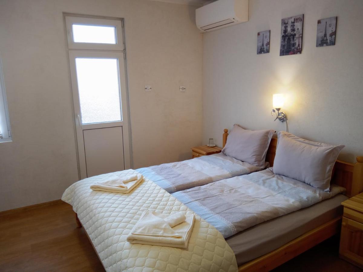 Holiday Guest House Kemo Sapareva Banya Ngoại thất bức ảnh