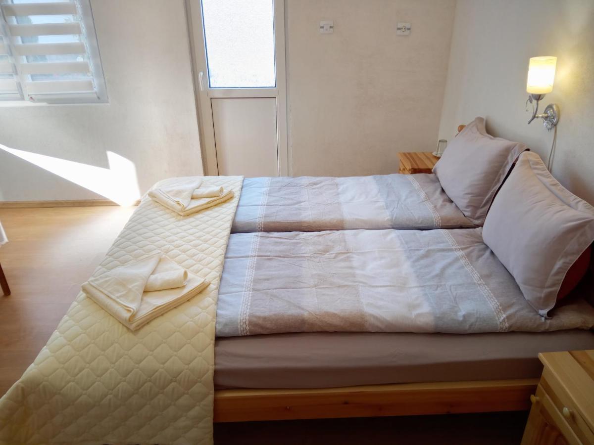 Holiday Guest House Kemo Sapareva Banya Ngoại thất bức ảnh