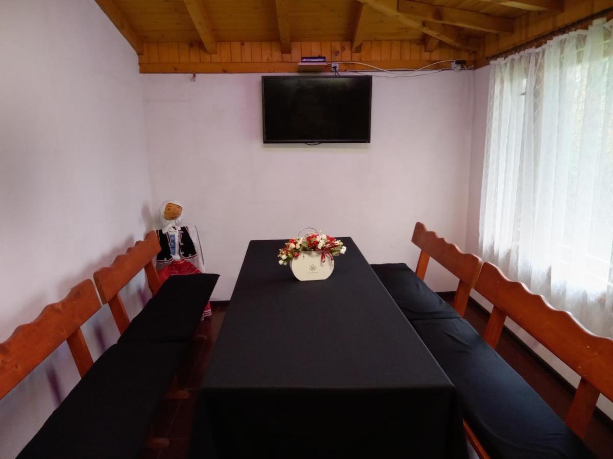 Holiday Guest House Kemo Sapareva Banya Ngoại thất bức ảnh