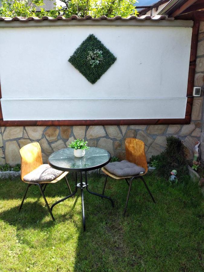 Holiday Guest House Kemo Sapareva Banya Ngoại thất bức ảnh