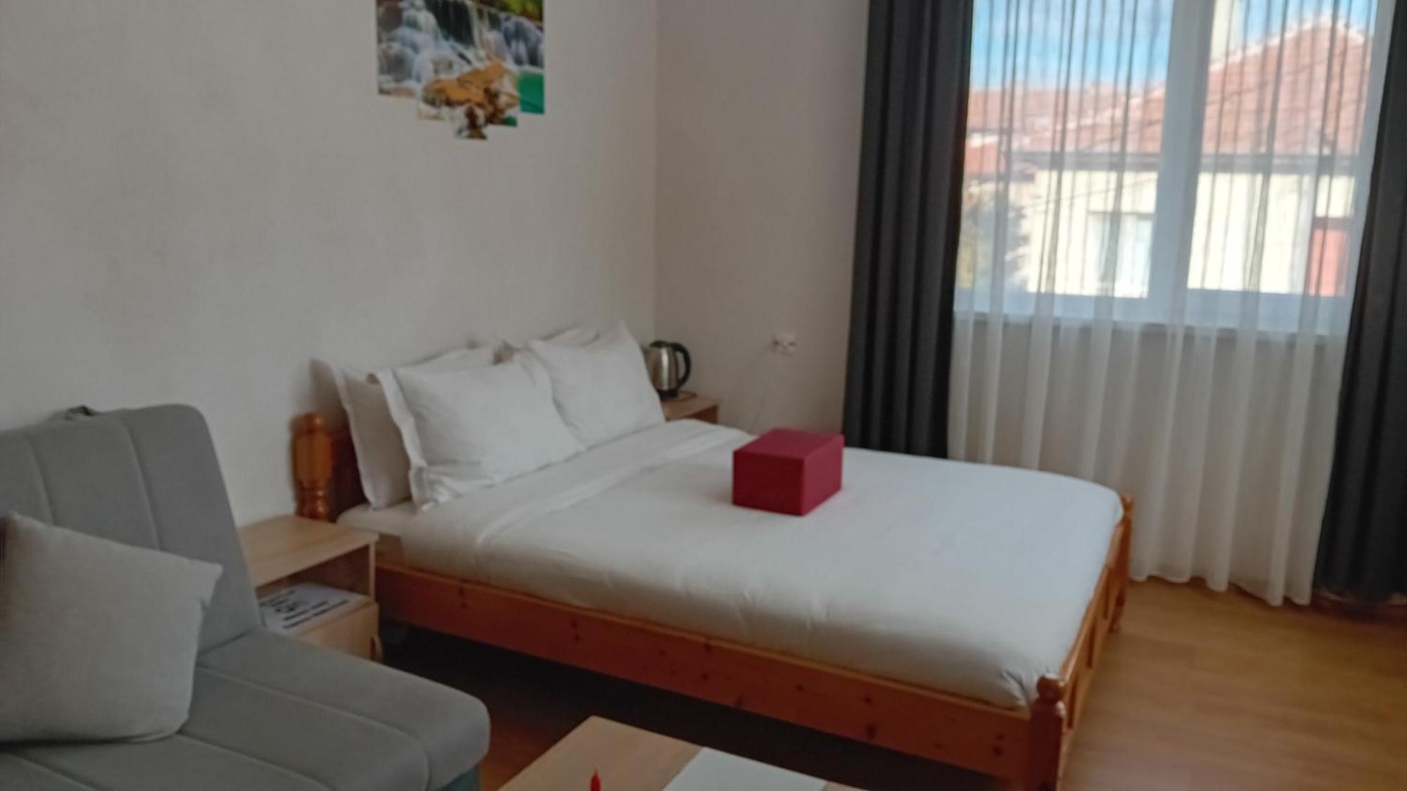 Holiday Guest House Kemo Sapareva Banya Ngoại thất bức ảnh